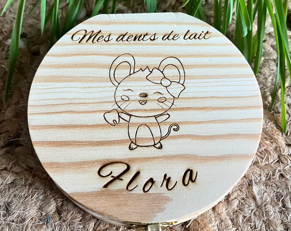Customizable baby tooth box